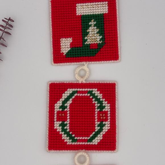 Vintage Handmade JOY Wall Hanging Christmas Decor 1980s - Picture 5 of 7